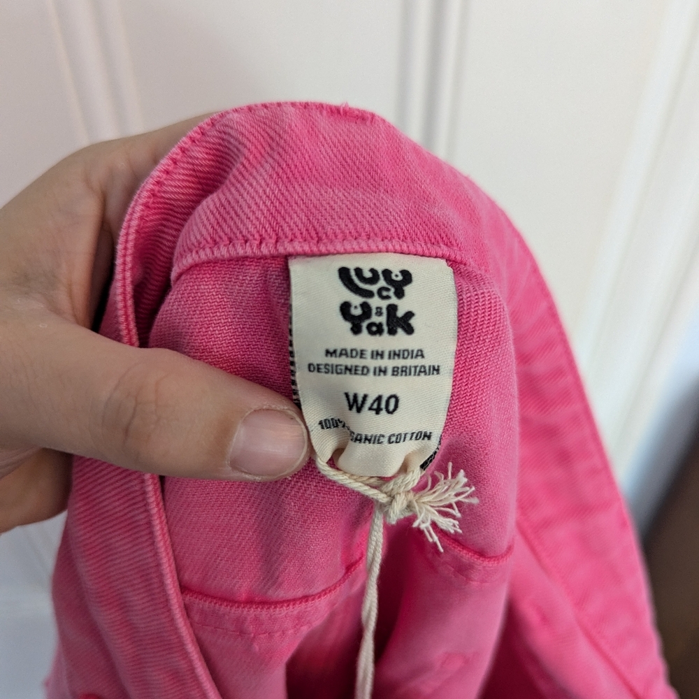 Lucy & Yak pink cut off shorts - Picture 3 of 5